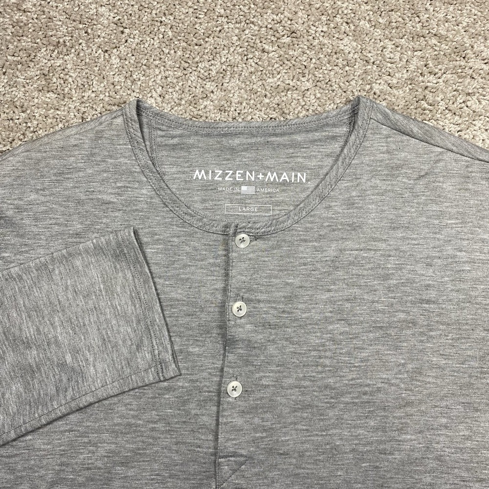 Mizzen+Main Mens Large Gray Heathered Long Sleeve Performance Henley Shirt